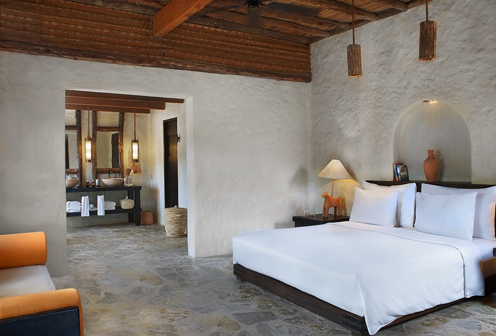 POOL VILLA