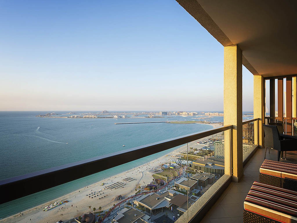 IMPERIAL SUITE - OPEN TERRACE, FULL PANORAMIC SEA VIEW, EXTRA LIVING ROOM, BUTLER SERVICE