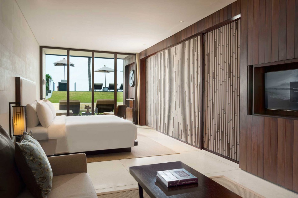DELUXE TERRACE SUITE