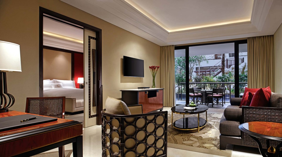 CELEBRITY SUITE