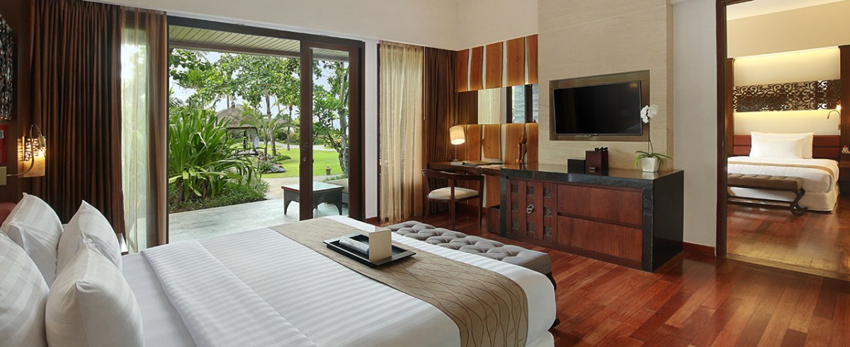 THE ROOM BEACH WING