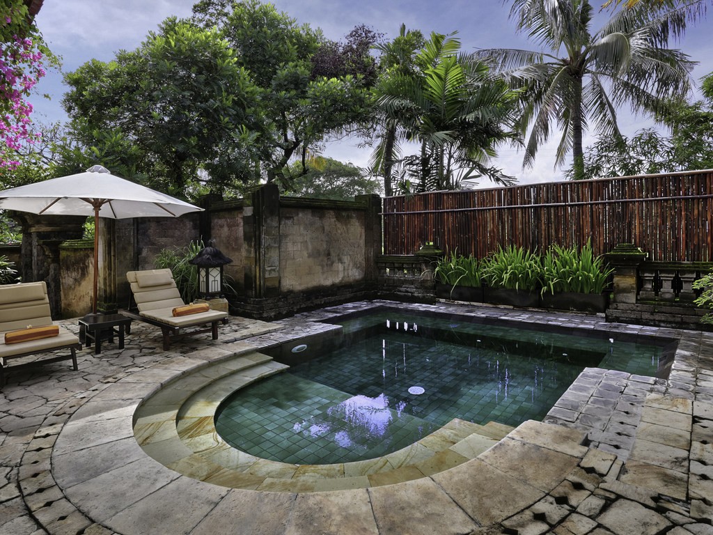 1-BEDROOM VILLA, 1 KING SIZE BED OR TWIN BEDS, PRIVATE POOL OR JACUZZI