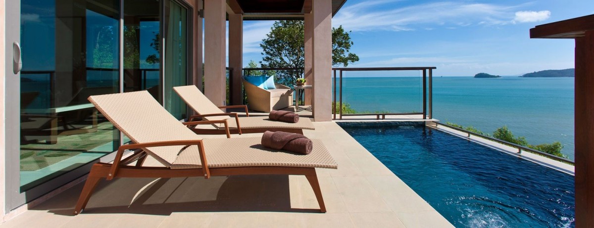 SALA POOL VILLA SEAVIEW